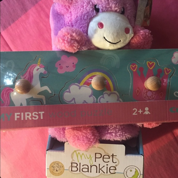 Unicorn Blanket and Puzzle Bundle - Picture 4 of 15